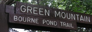 Bourn Pond trailhead